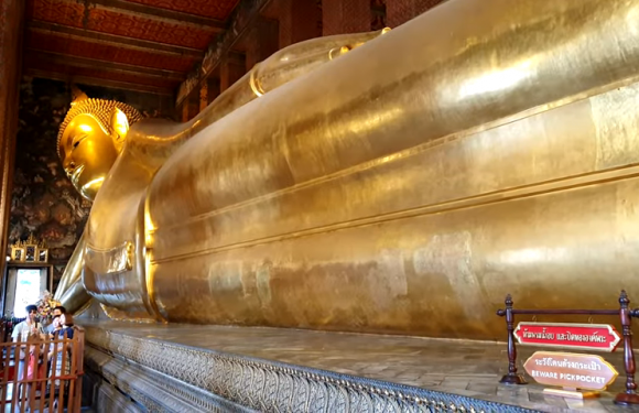 Wat Pho :  Temple of the Reclining Buddha Ultimate Guide